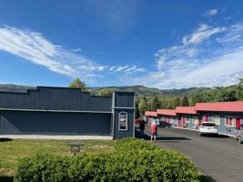 featured image of 216 3rd Street