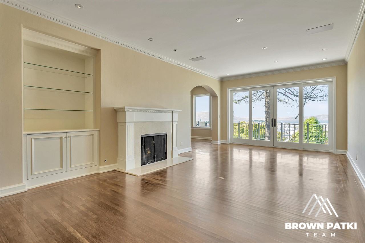 2514 Filbert St - Photo 3 of 23