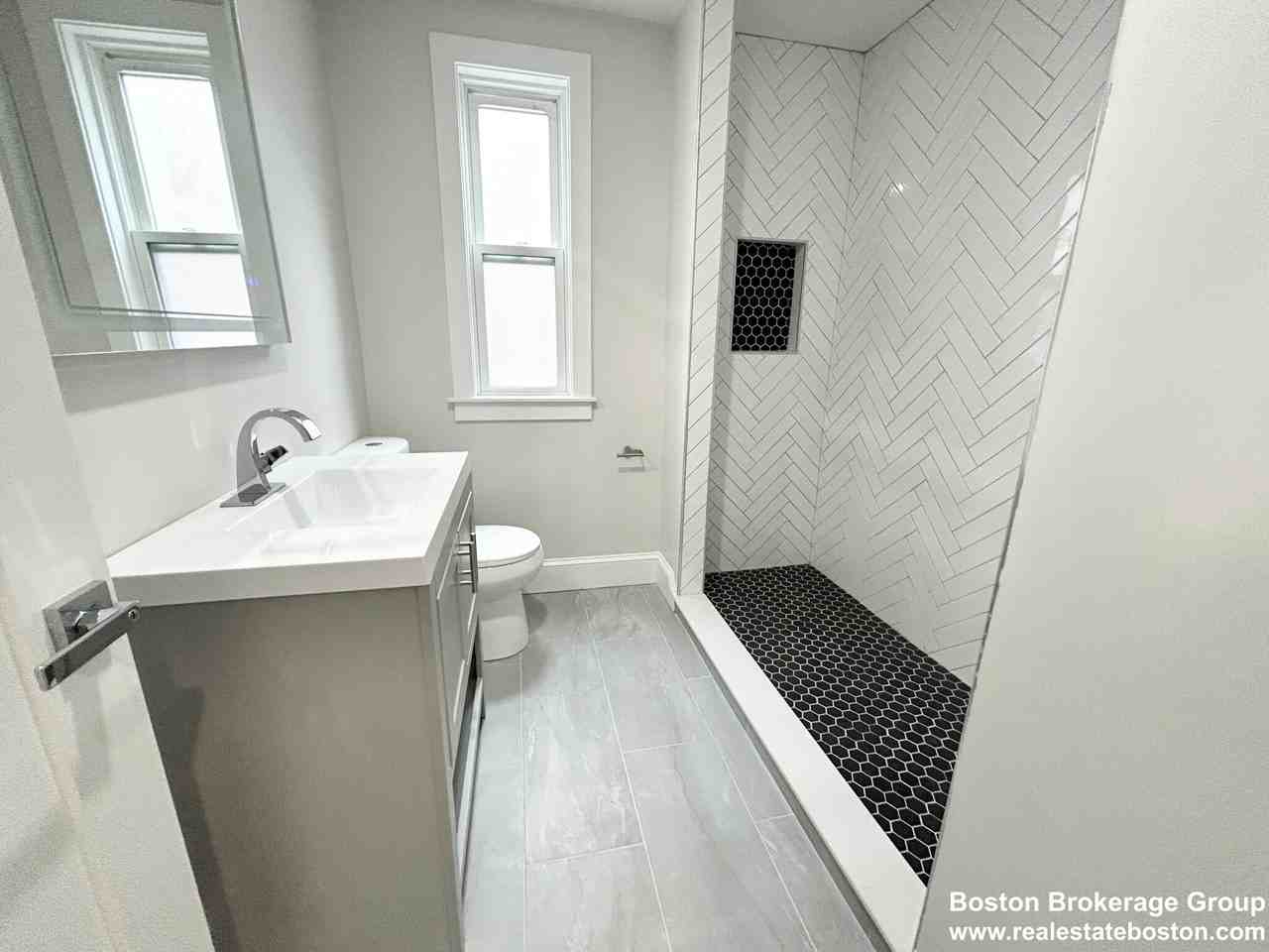 102 Buttonwood St #3 - Photo 7 of 7