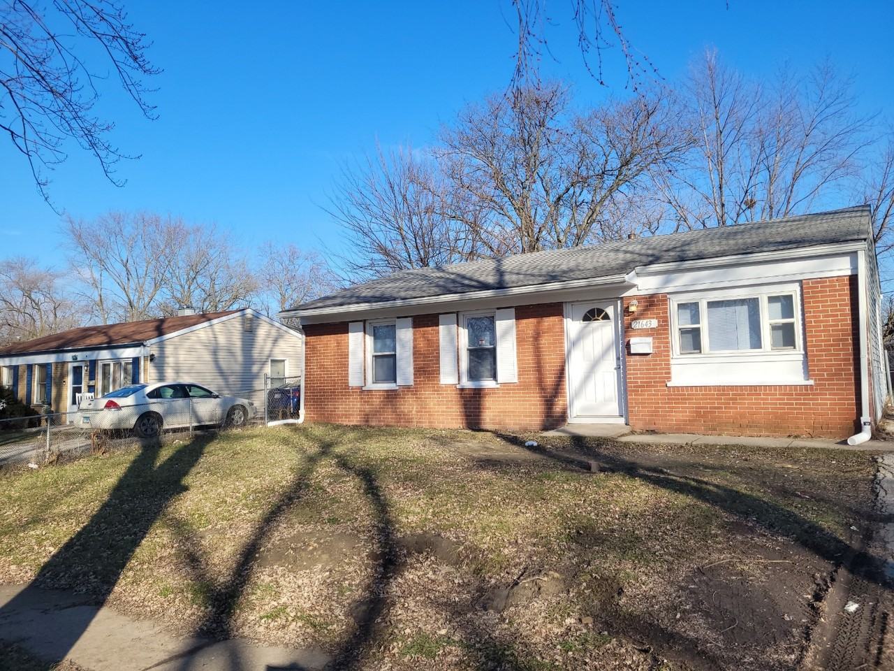 21643 Merrill Ave - Photo 3 of 12