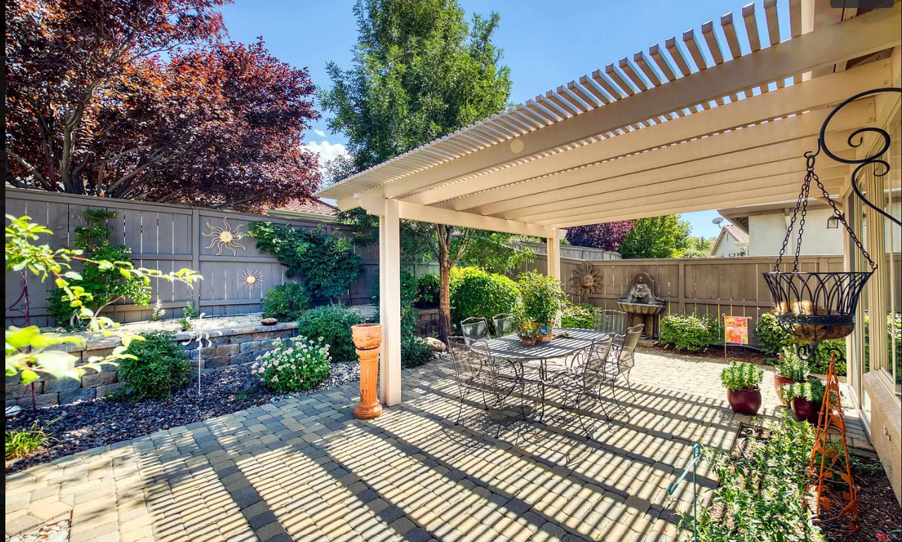 14000 Welsh Mountain Ct - Photo 2 of 16