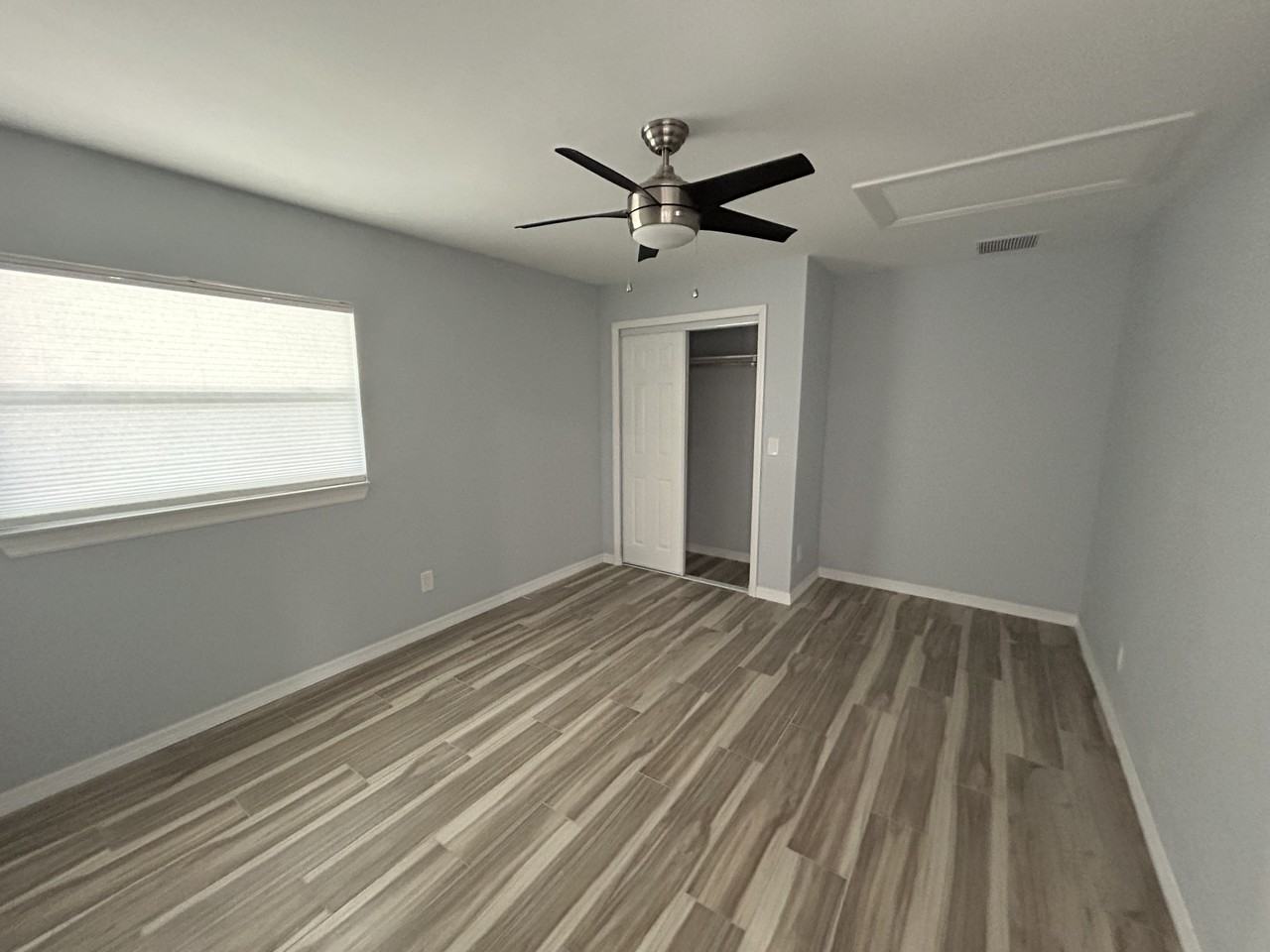 638 Se 13th Ave - Photo 7 of 9