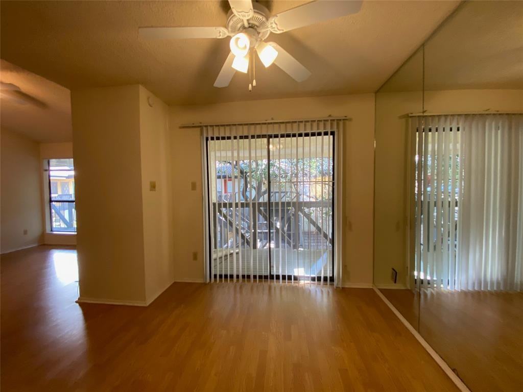 806 W 24th St #306 - Photo 3 of 21