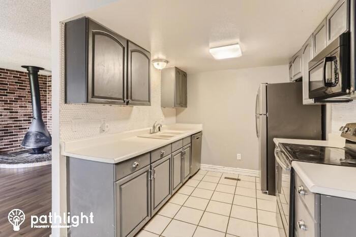 14590 E 13th Ave - Photo 2 of 11