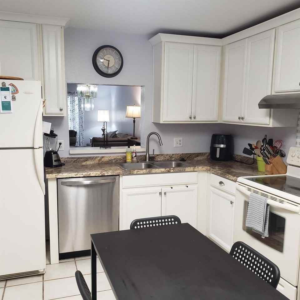 108 Pinehurst Dr - Photo 6 of 27