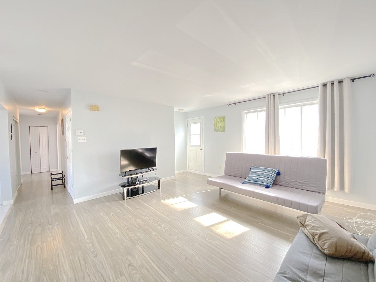 2241 Rue Westgate - Photo 2 of 20