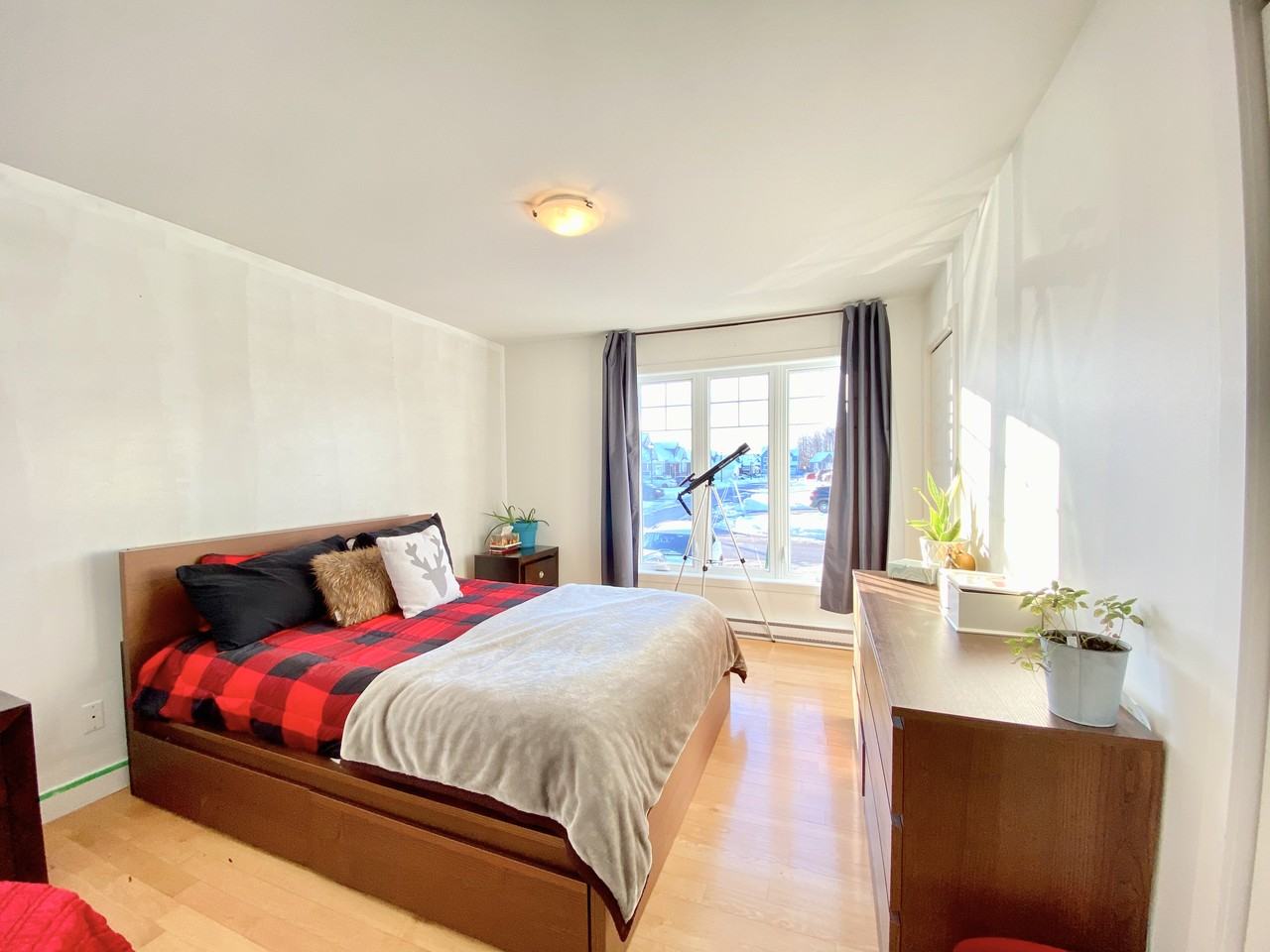 9605 Rue Yvon-Paiement - Photo 3 of 19