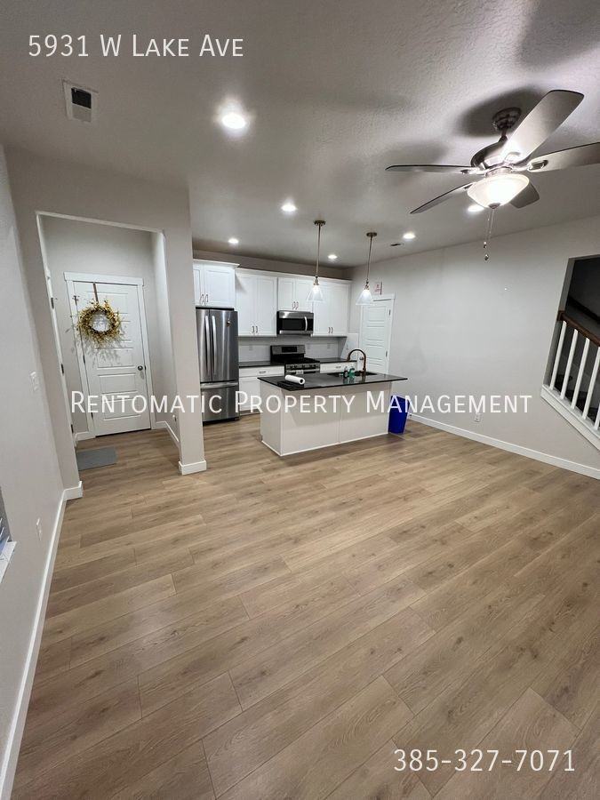 5931 W Lake Ave - Photo 3 of 17