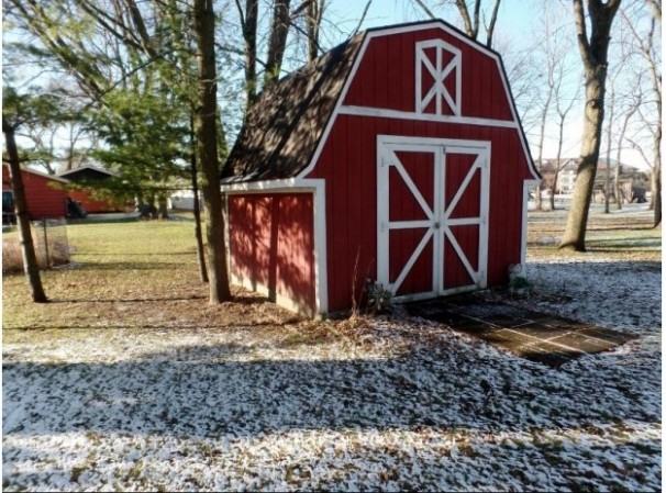 3334 N 11th St - Photo 2 of 12