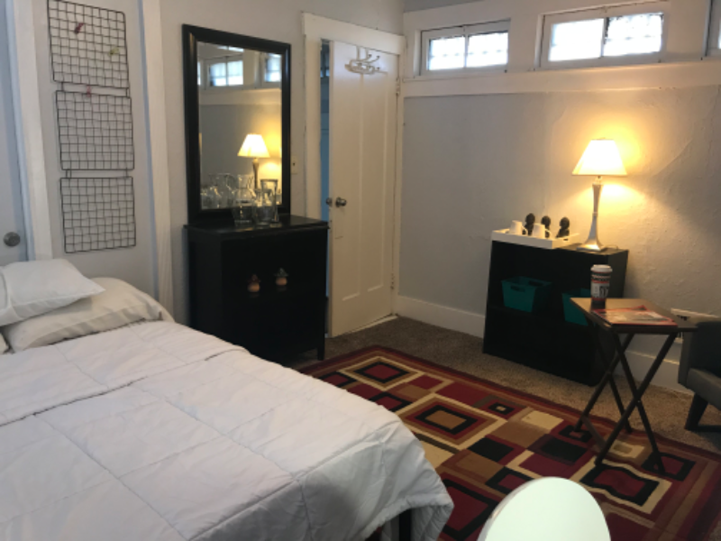 1624 Kentucky Ave - Photo 4 of 5