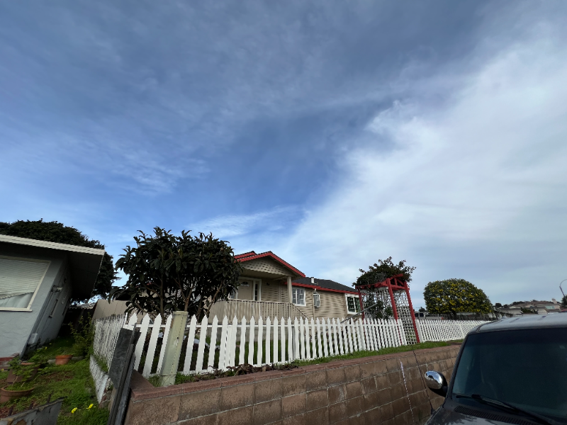 1365 La Salle Ave - Photo 2 of 8