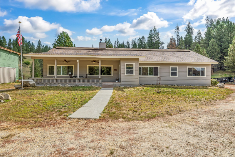 1126 Banks Lowman Rd - Photo 2 of 36