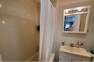 Columbia Street #1L - Photo 3 of 3