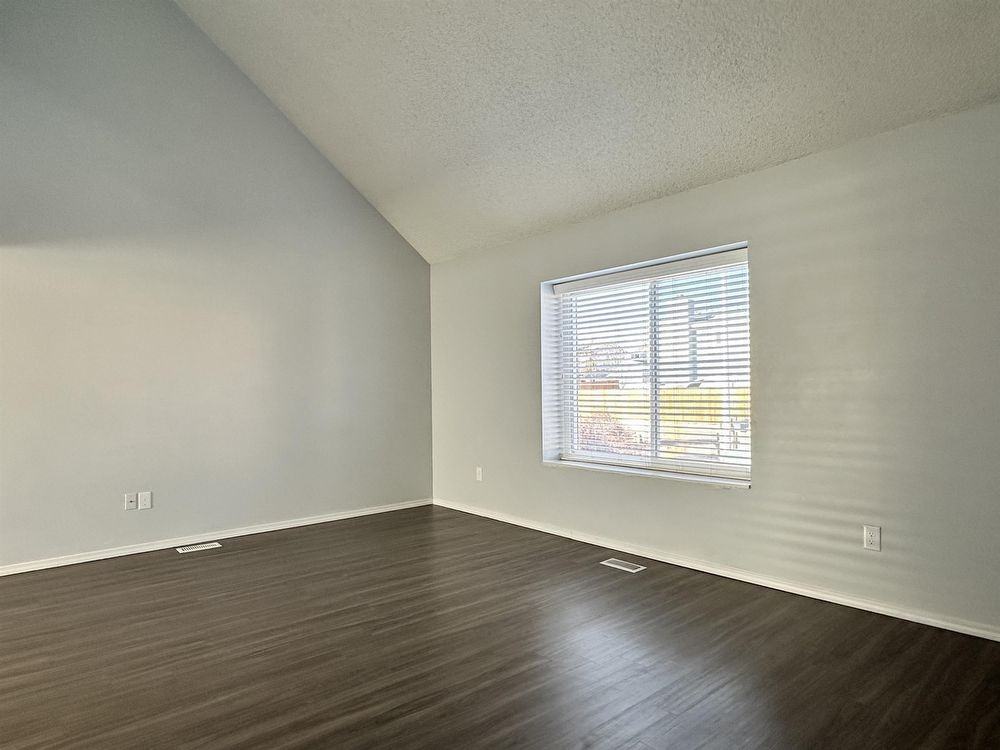 3465 Kirkwood Dr - Photo 3 of 42