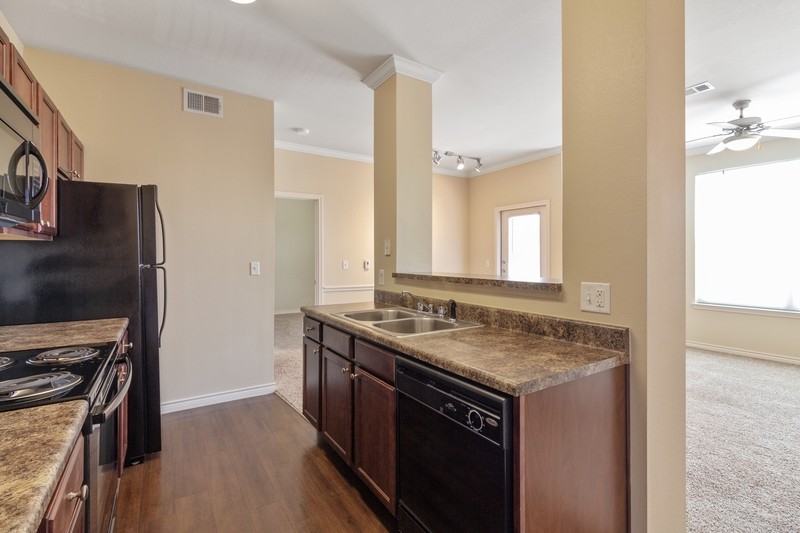 Sonoma Court - Photo 5 of 20