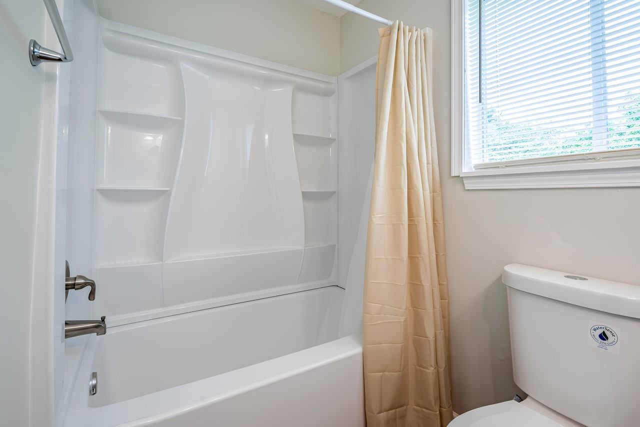 Springfield Pl - Photo 7 of 12