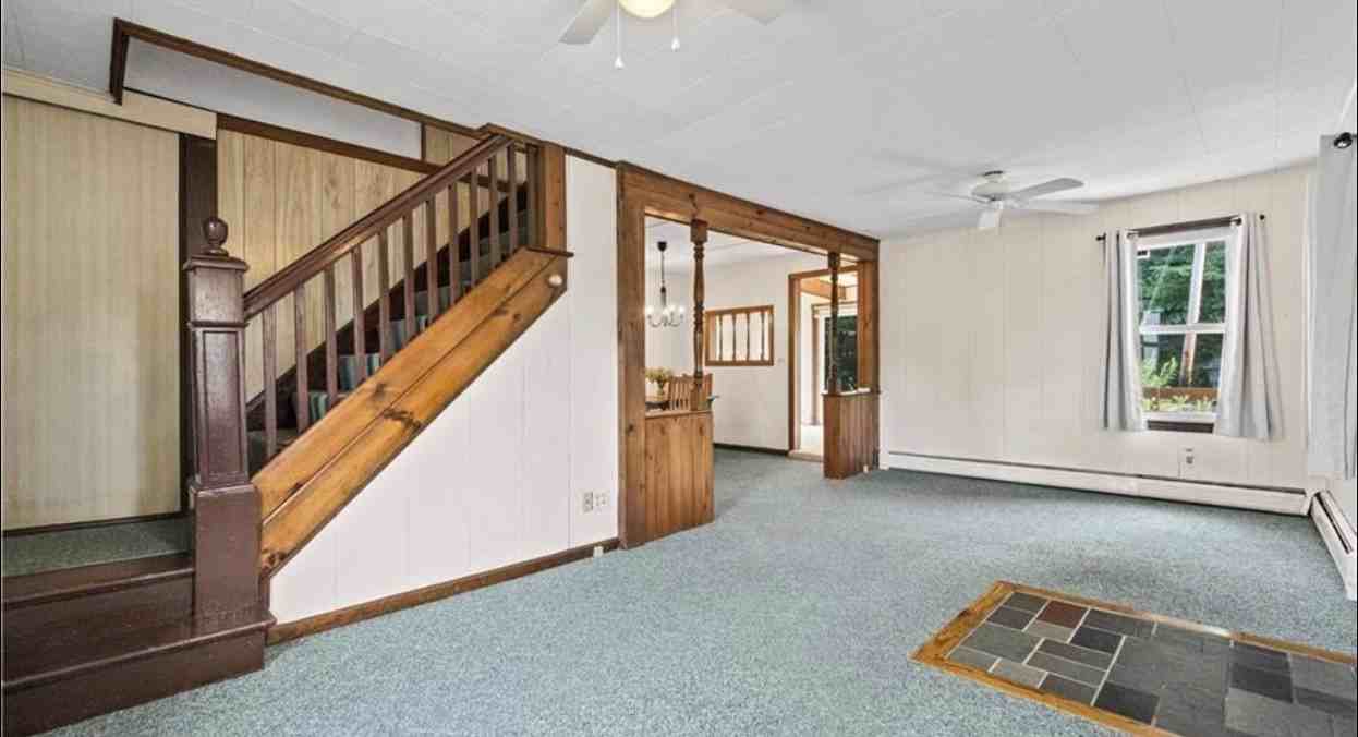 132 Middlesex Ave #NA - Photo 3 of 10