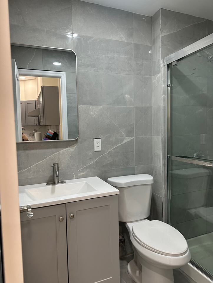 1858 Bath Avenue 2F - Photo 3 of 9