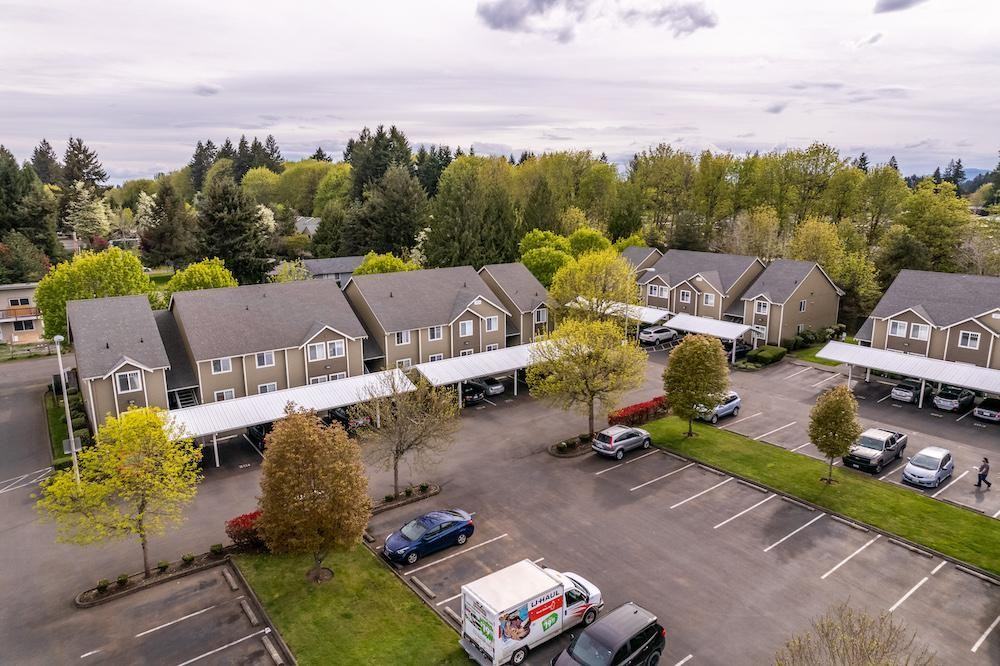 3806 12th Ave Se - Photo 5 of 6