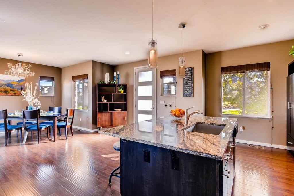 3435 Cranston Cir - Photo 7 of 27