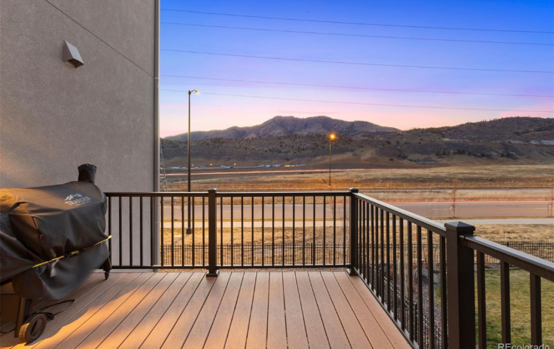 2179 S Poppy St - Photo 3 of 25