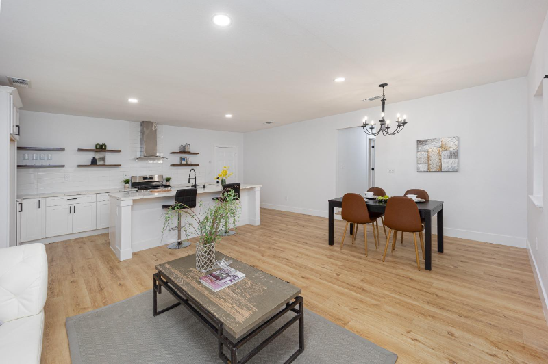 1537 Hobson Ave ##B - Photo 3 of 16