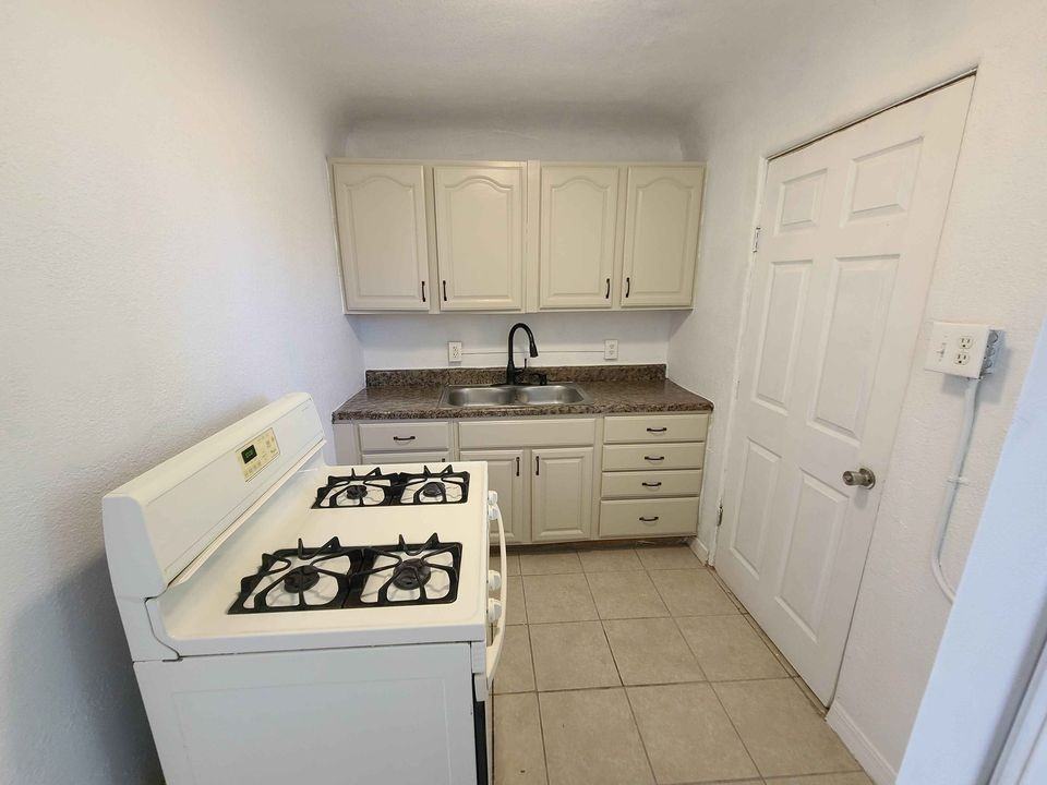 351 Lafayette Dr #2 - Photo 7 of 10