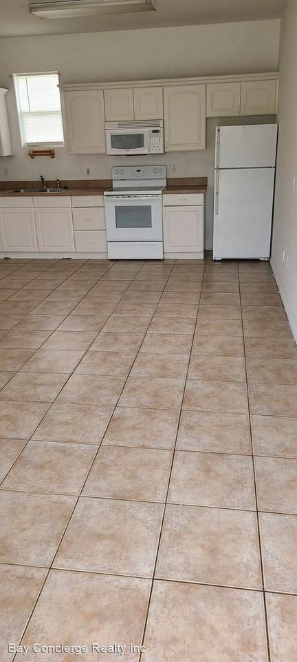 271 Ridge Road NW - Photo 2 of 11