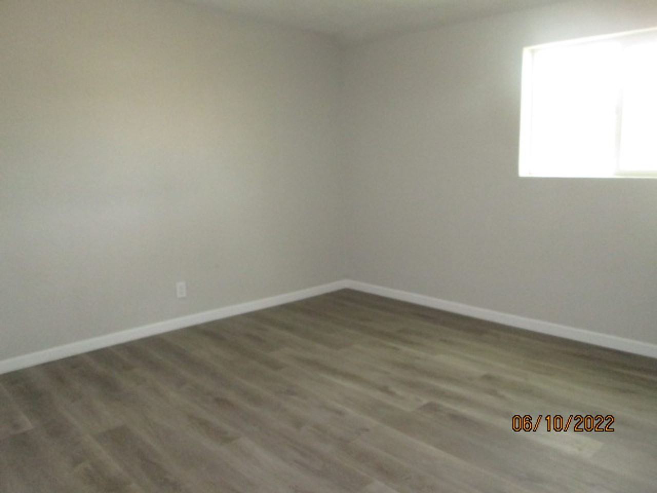 Haskell Apartments - Photo 3 of 7