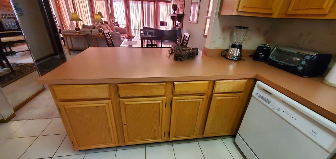 2 bedroom lakeview condo in Lake Ozark for rent - Photo 6 of 17