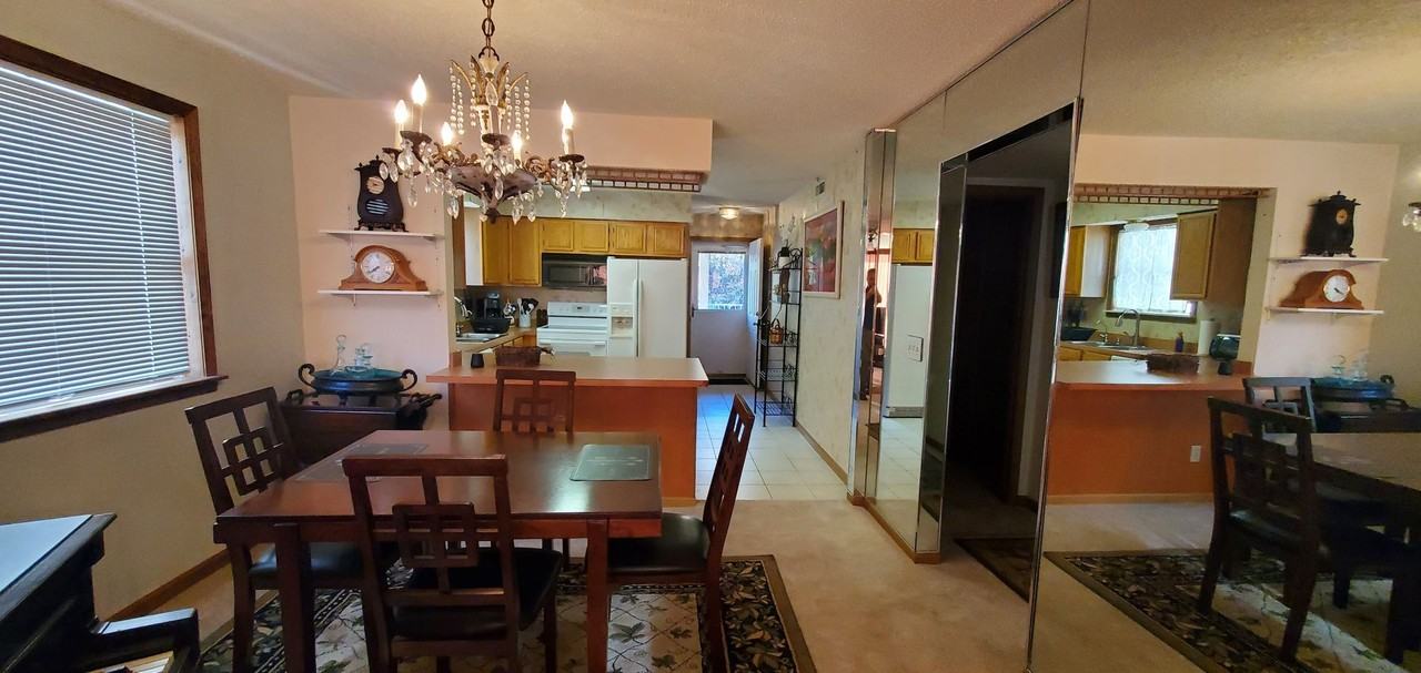 2 bedroom lakeview condo in Lake Ozark for rent - Photo 7 of 17