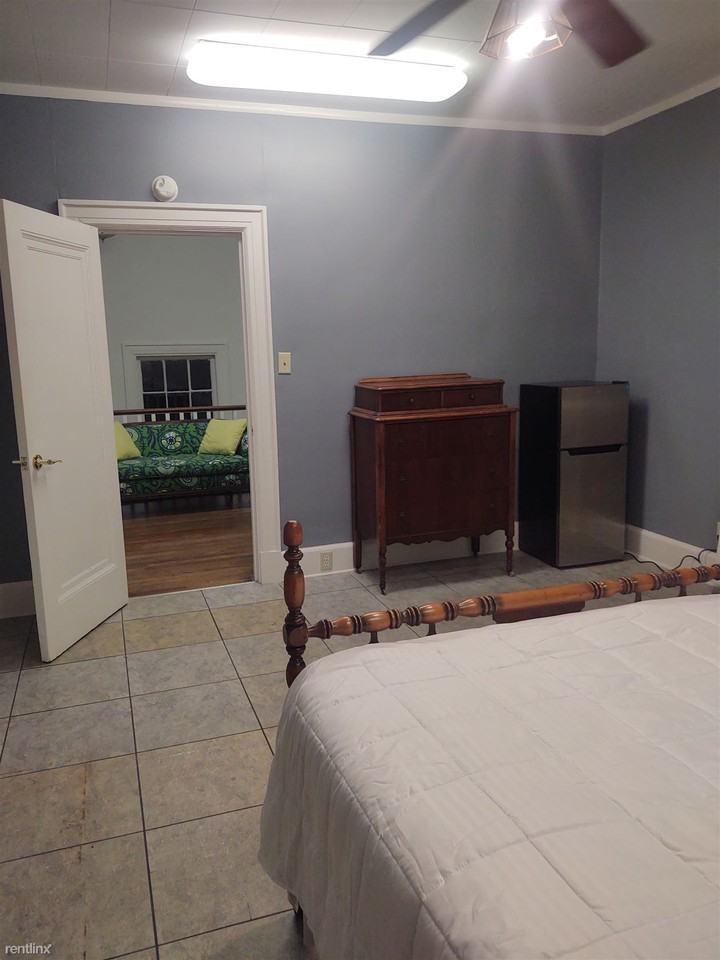 515 E Faulkner St - Photo 3 of 6