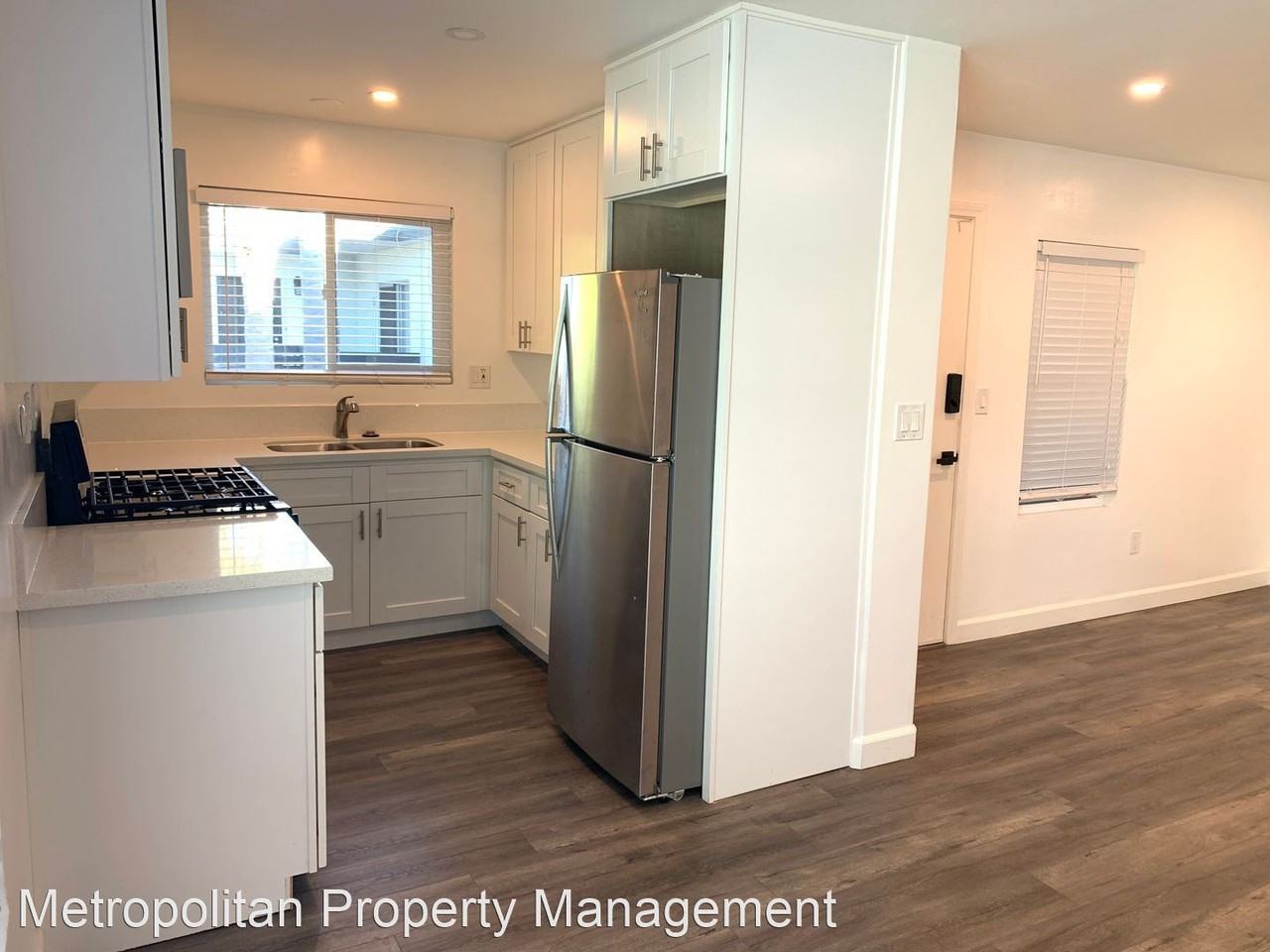 1941 THOMAS AVENUE - Photo 2 of 14