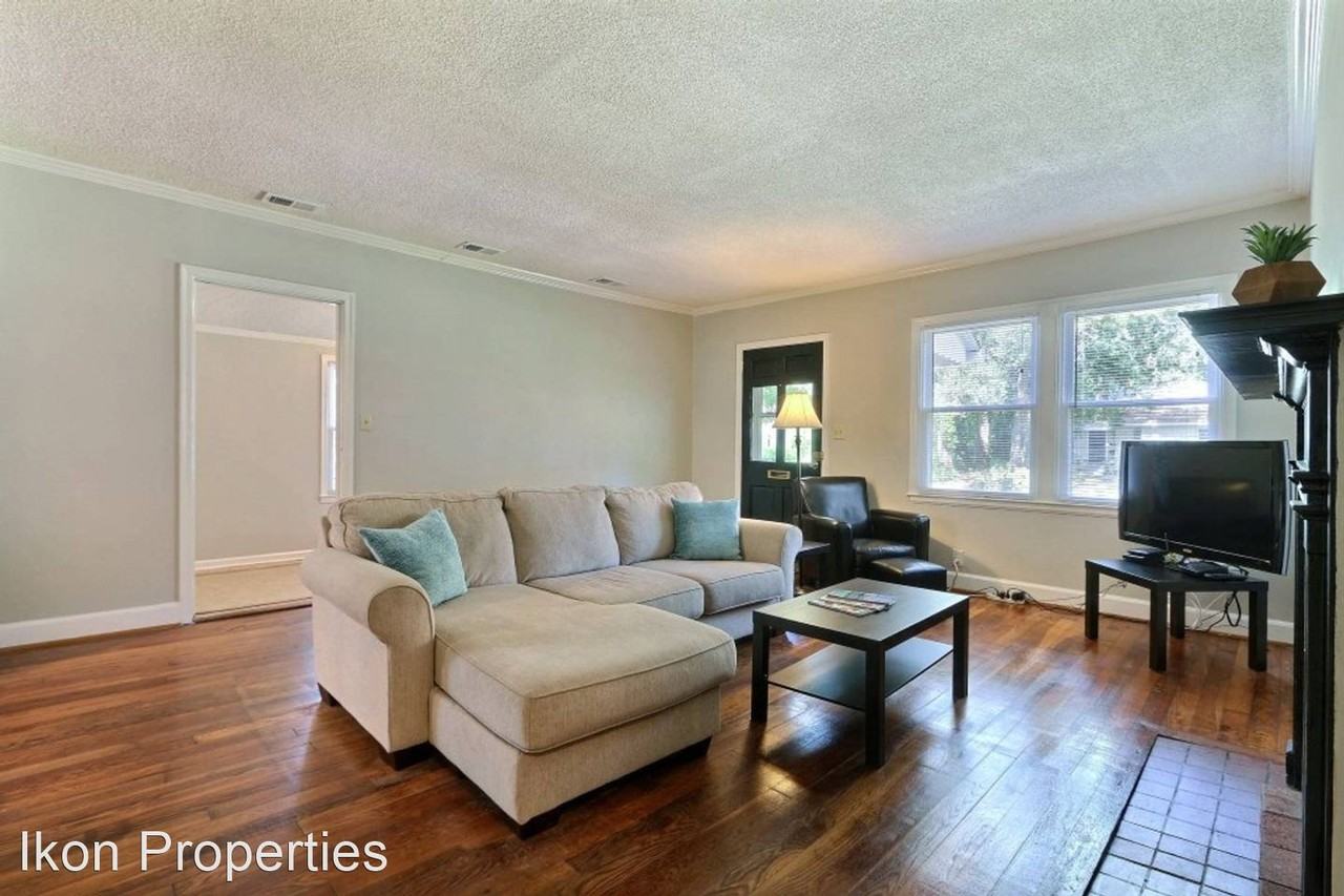 211 E 57th St - Photo 2 of 16