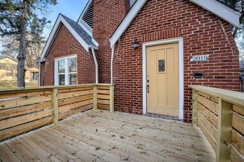 2819 E 63rd St - Photo 2 of 25