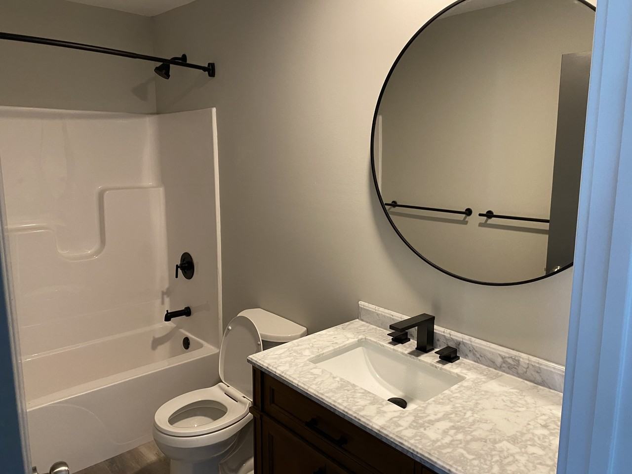 336 W Allen St #B - Photo 7 of 14