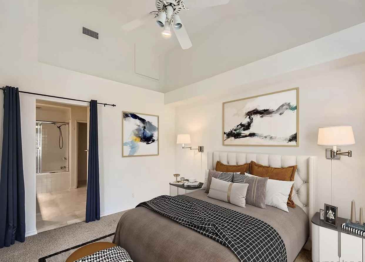 1465 Laguna St #2 - Photo 3 of 17