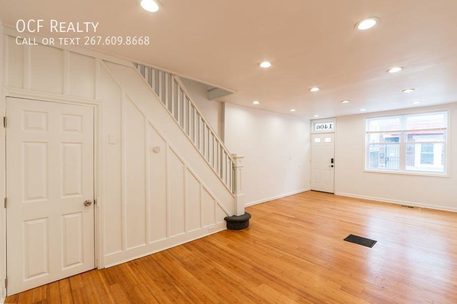 1406 S Bouvier St - Photo 3 of 20