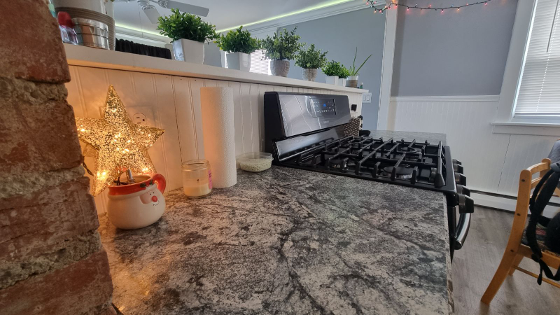 58 Grove St - Photo 3 of 10