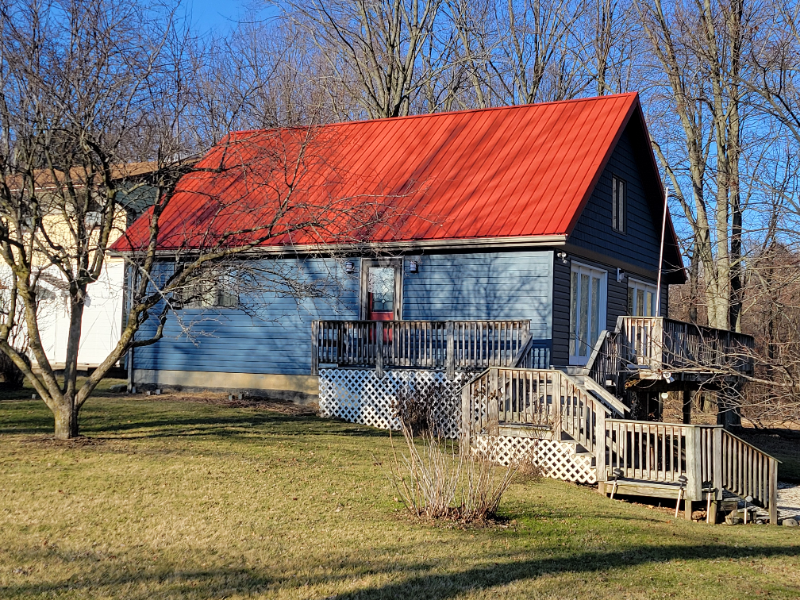 989 Howard Dr - Photo 3 of 12