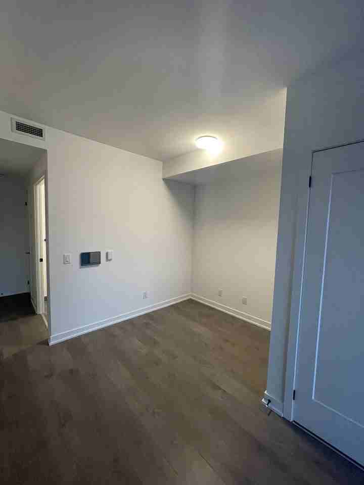 5 Defries Street #711 - Photo 4 of 10