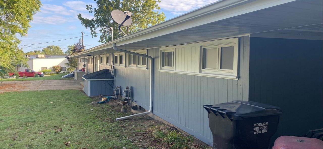 390 Hillsdale St #2 - Photo 3 of 5