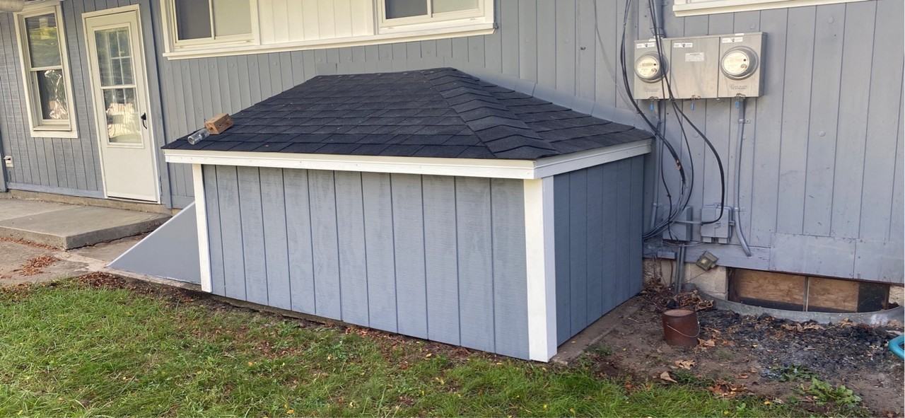 390 Hillsdale St #2 - Photo 4 of 5