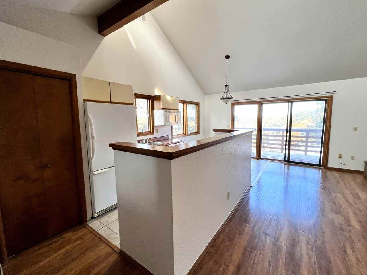 30677 Hilltop Dr #B - Photo 2 of 17