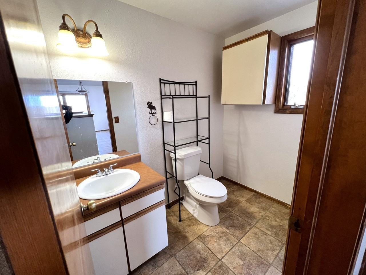 30677 Hilltop Dr #B - Photo 3 of 17