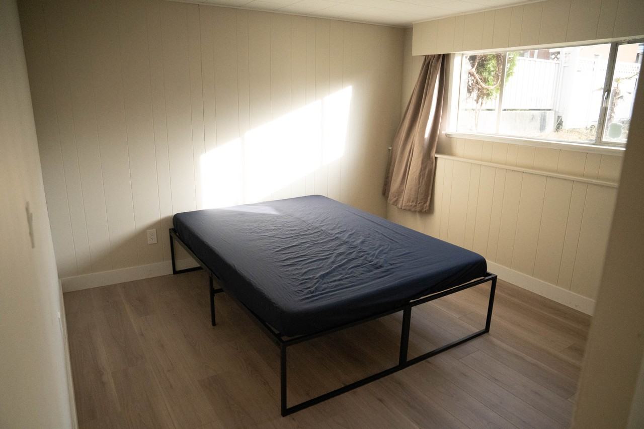 5070 Lorraine Avenue - Photo 3 of 17