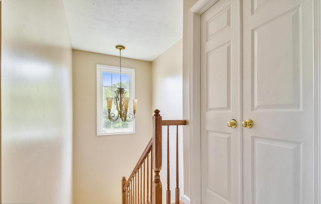 4110 Trentham Dr - Photo 3 of 10