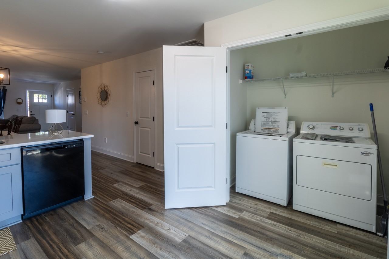 209 Chesley Dr - Photo 6 of 12