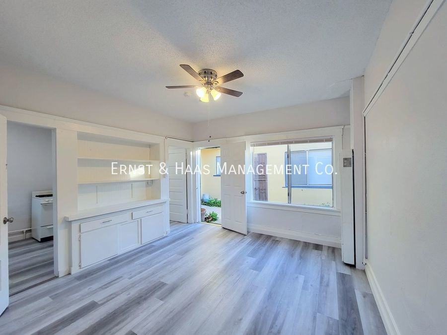 425 Daisy Ave #06 - Photo 3 of 12