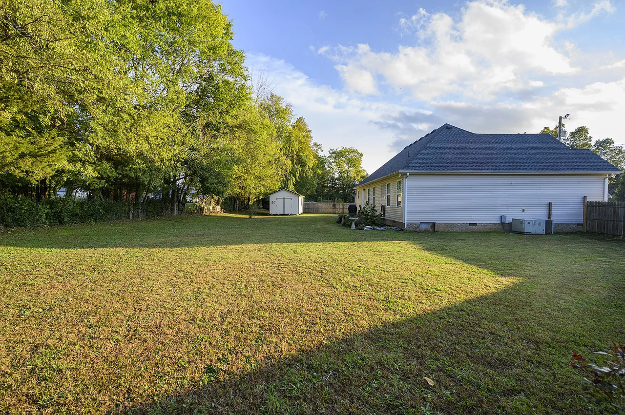 122 Raven Ct #NA - Photo 2 of 25